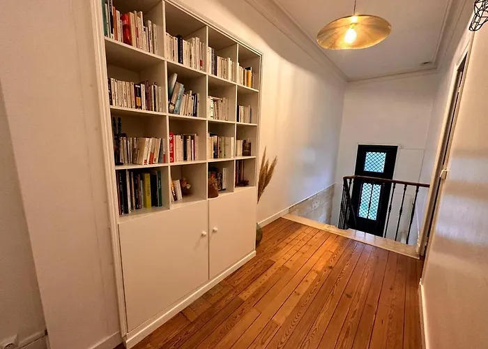 Villa Tropical House