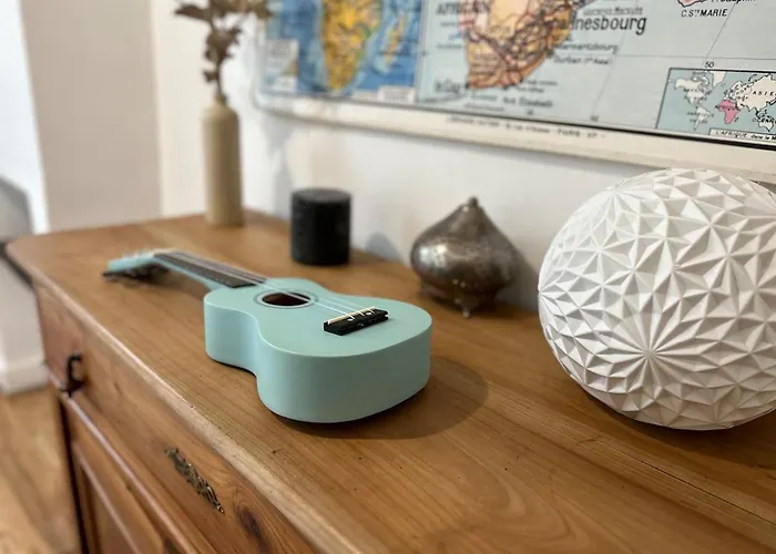 Villa Tropical House