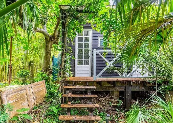 Вилла Tropical House *